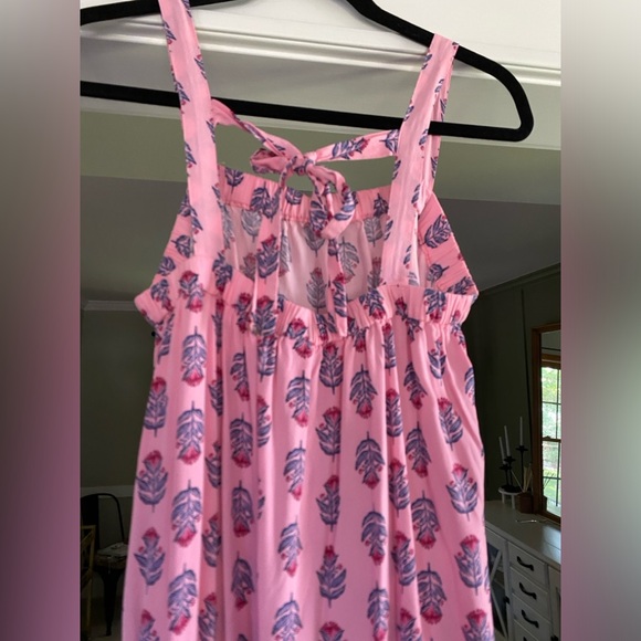 Old navy summer dress - Picture 2 of 4